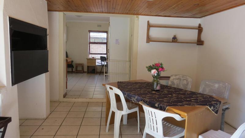 To Let 3 Bedroom Property for Rent in Edgemead Western Cape